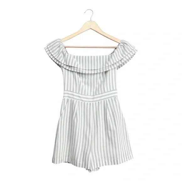 Lulu's White and Green Off-Shoulder Jumpsuit - Picture 4 of 14